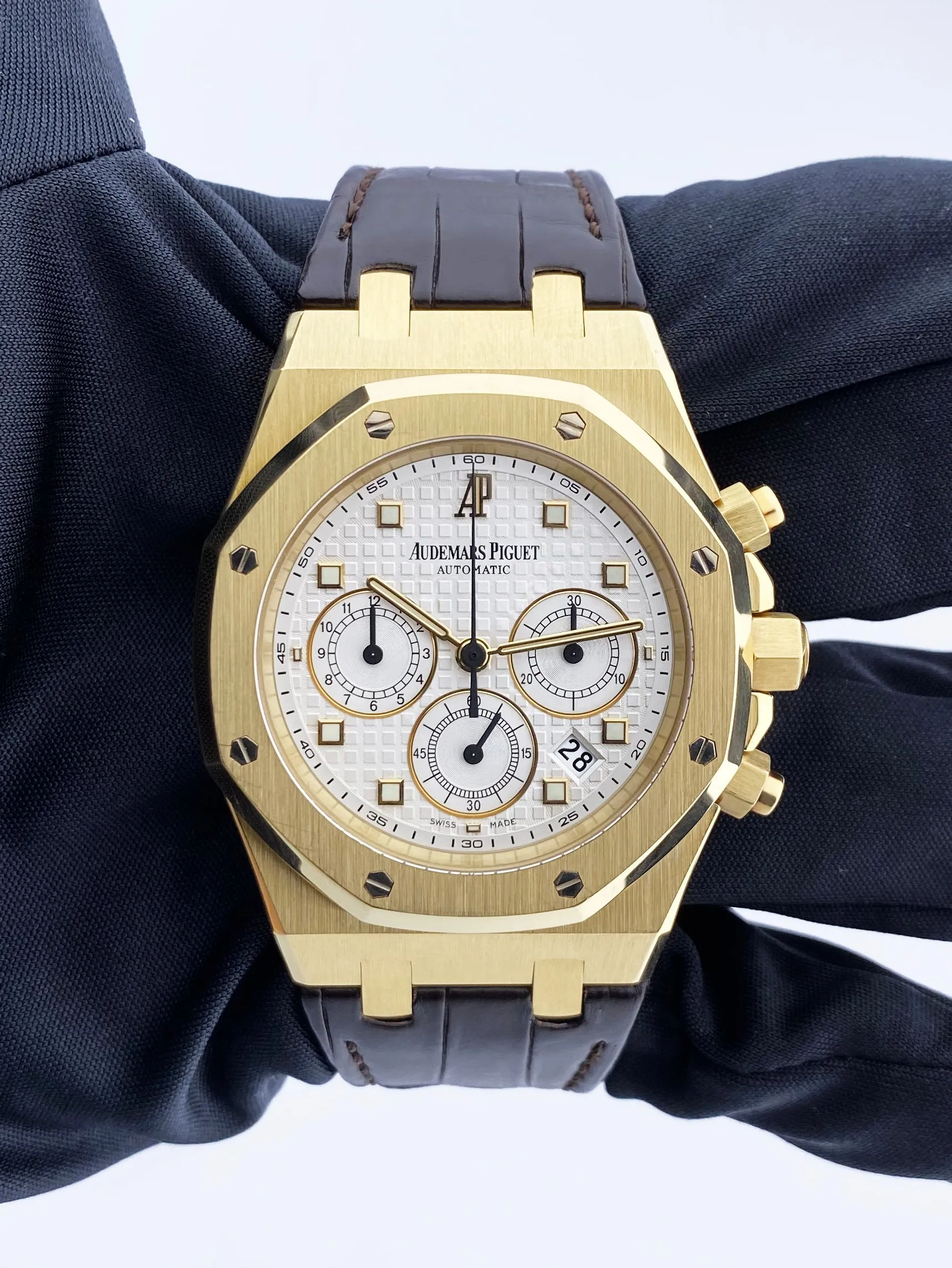 Audemars Piguet Royal Oak 26022BA Chronograph Mens Watch