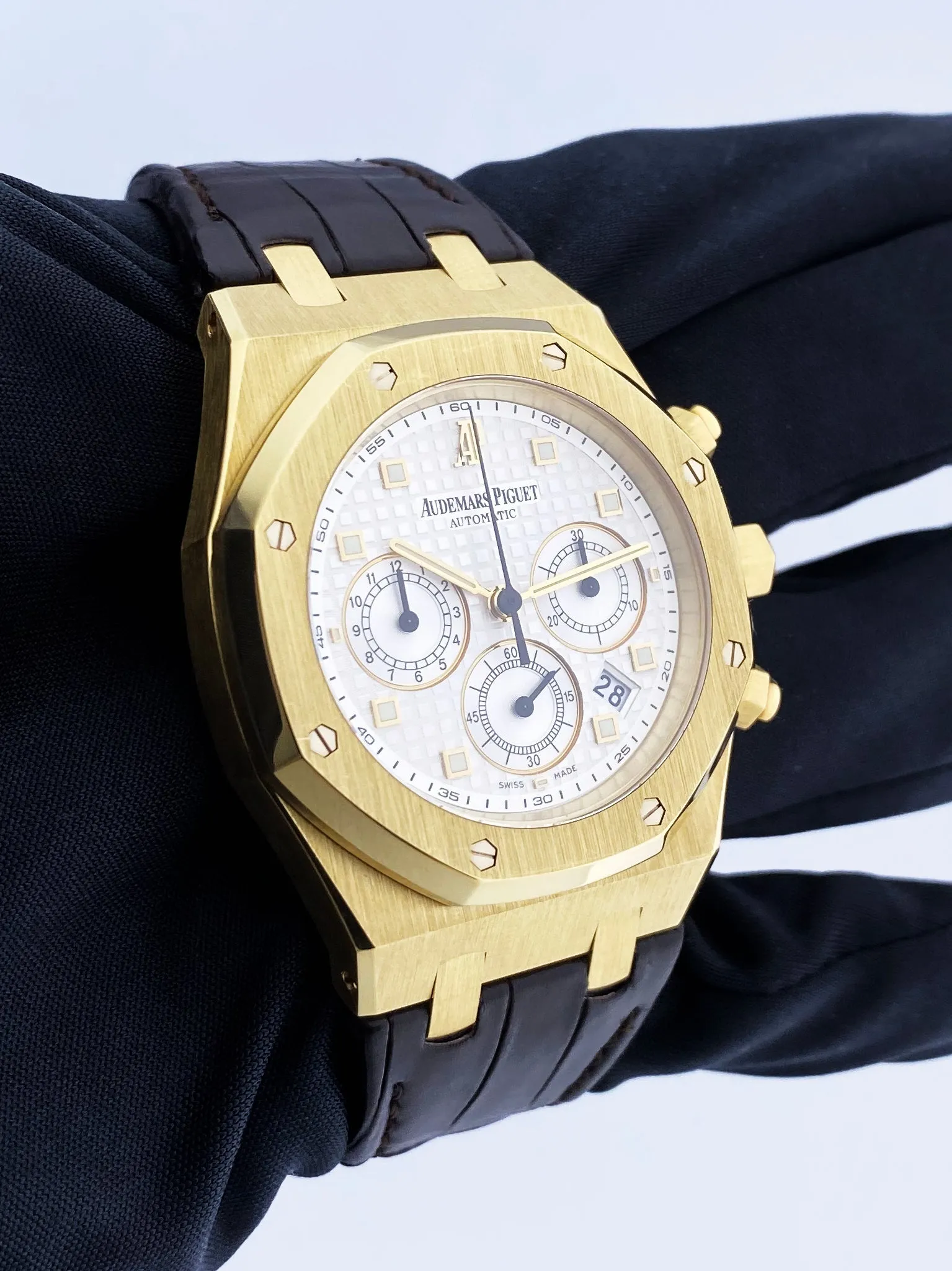 Audemars Piguet Royal Oak 26022BA Chronograph Mens Watch
