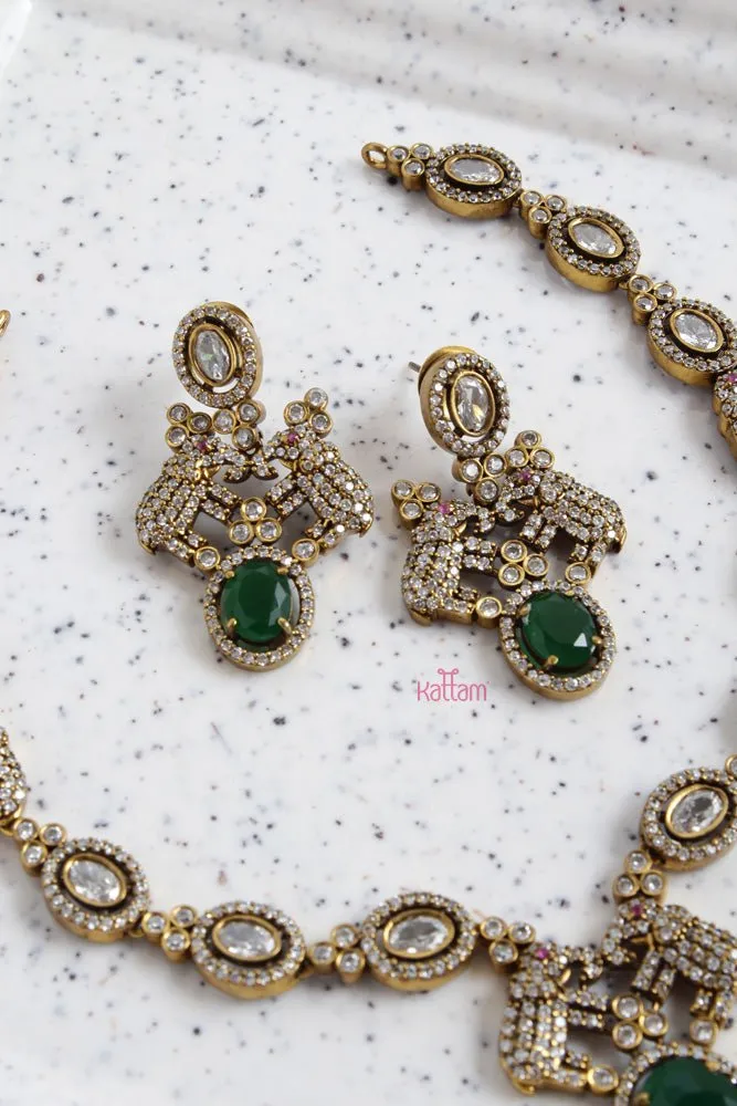 Black Polish Victorian Ad Elephant Short Necklace