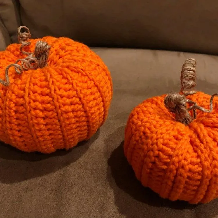 Crochet Halloween Ornament Big Pumpkin Arrangement