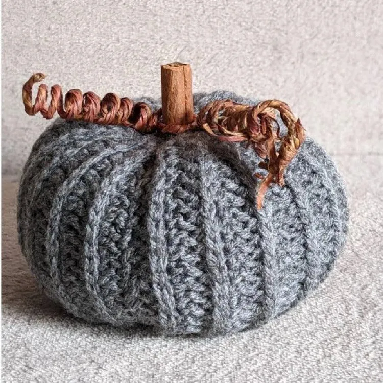 Crochet Halloween Ornament Big Pumpkin Arrangement