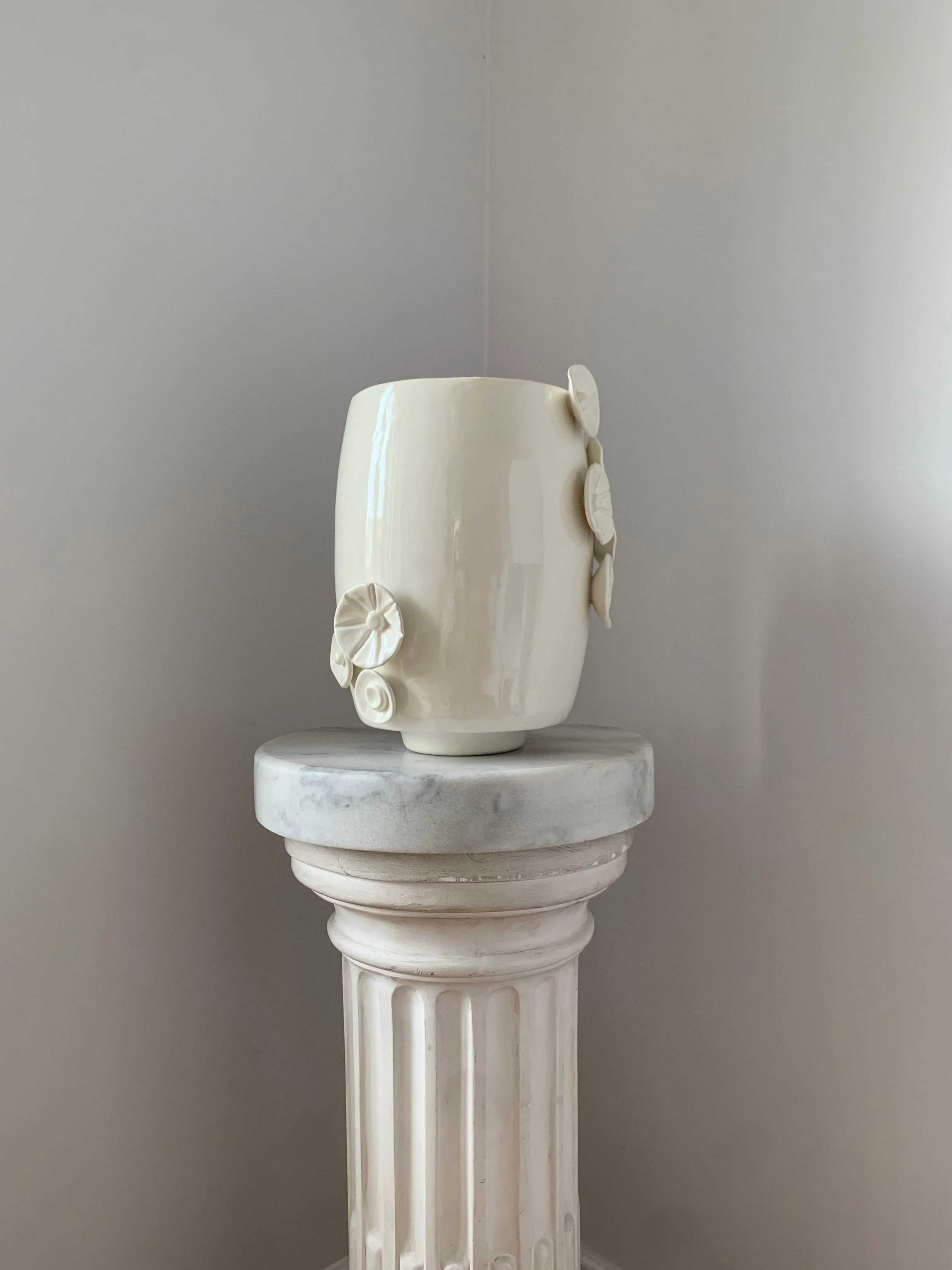 Flores vase