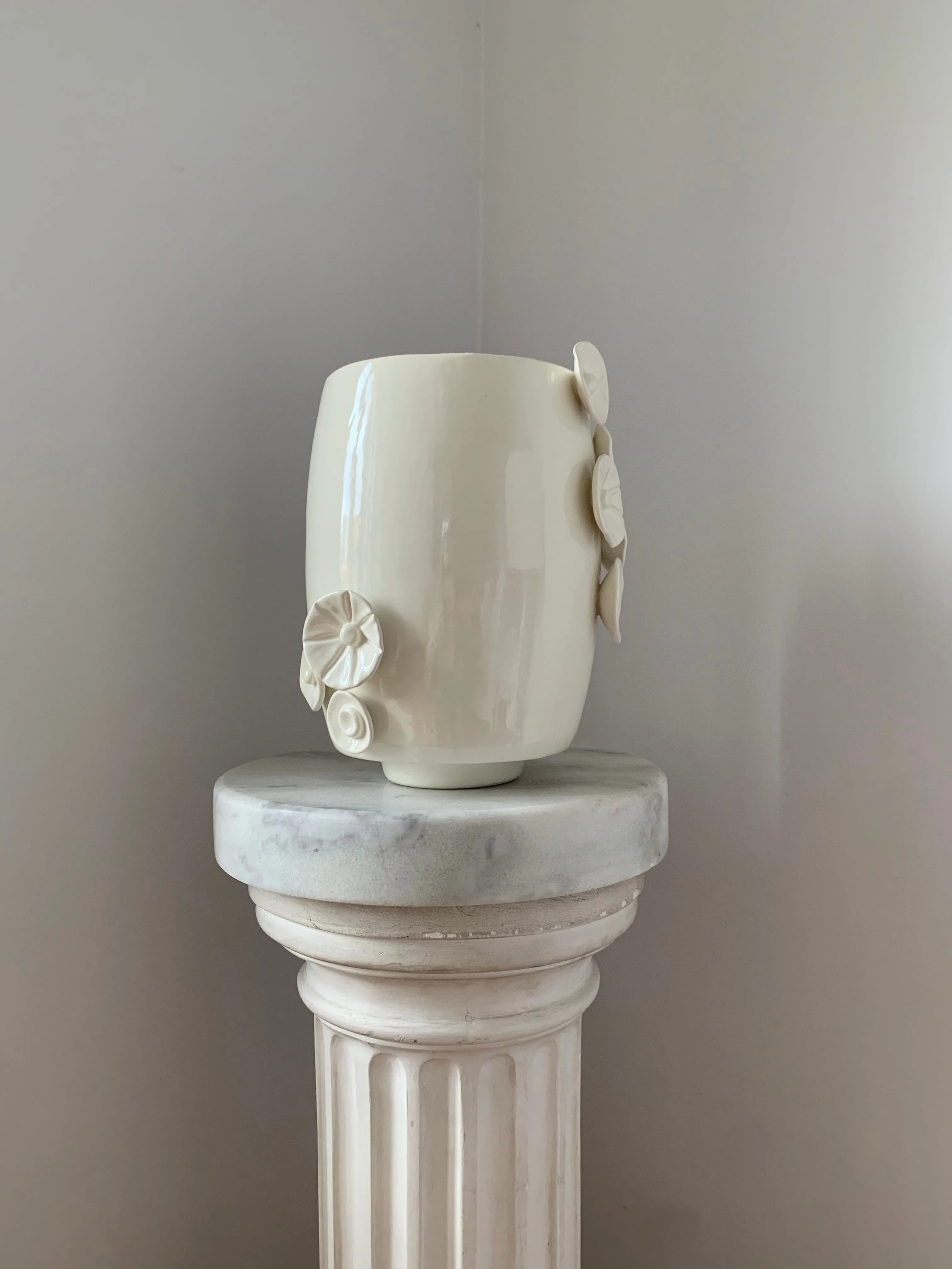 Flores vase