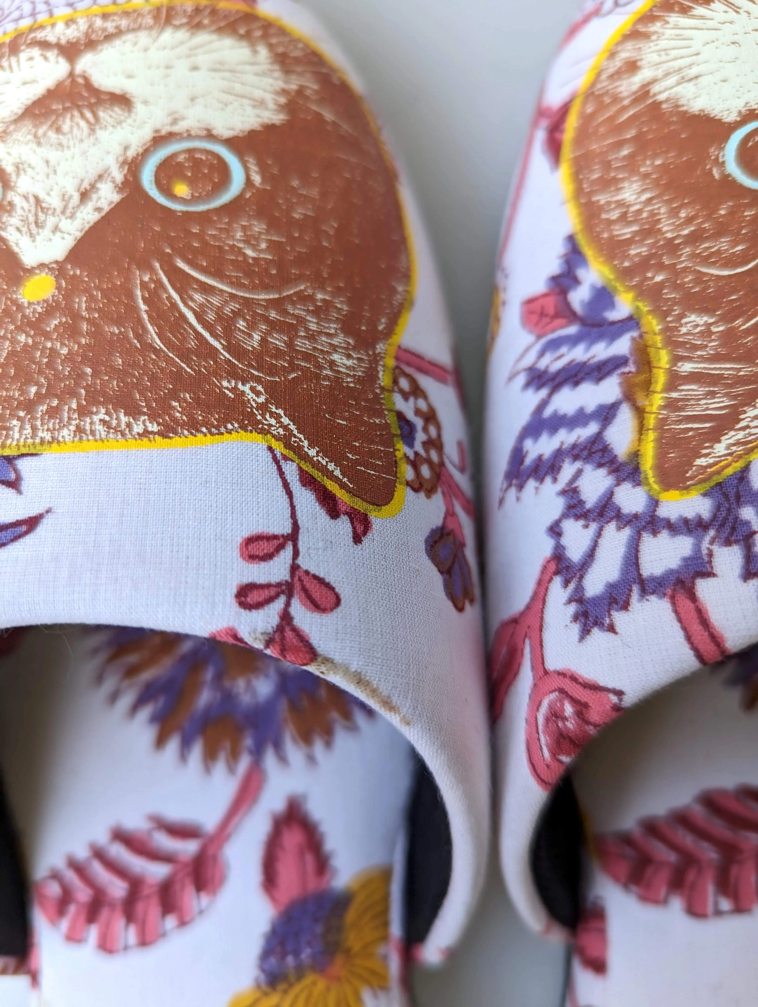 Large Satoshi Onodera / FujiTama-Chang Cat mix slippers #2023SS-10 / Silkscreen Printed Mix Slippers [Black wool felt sole] Large