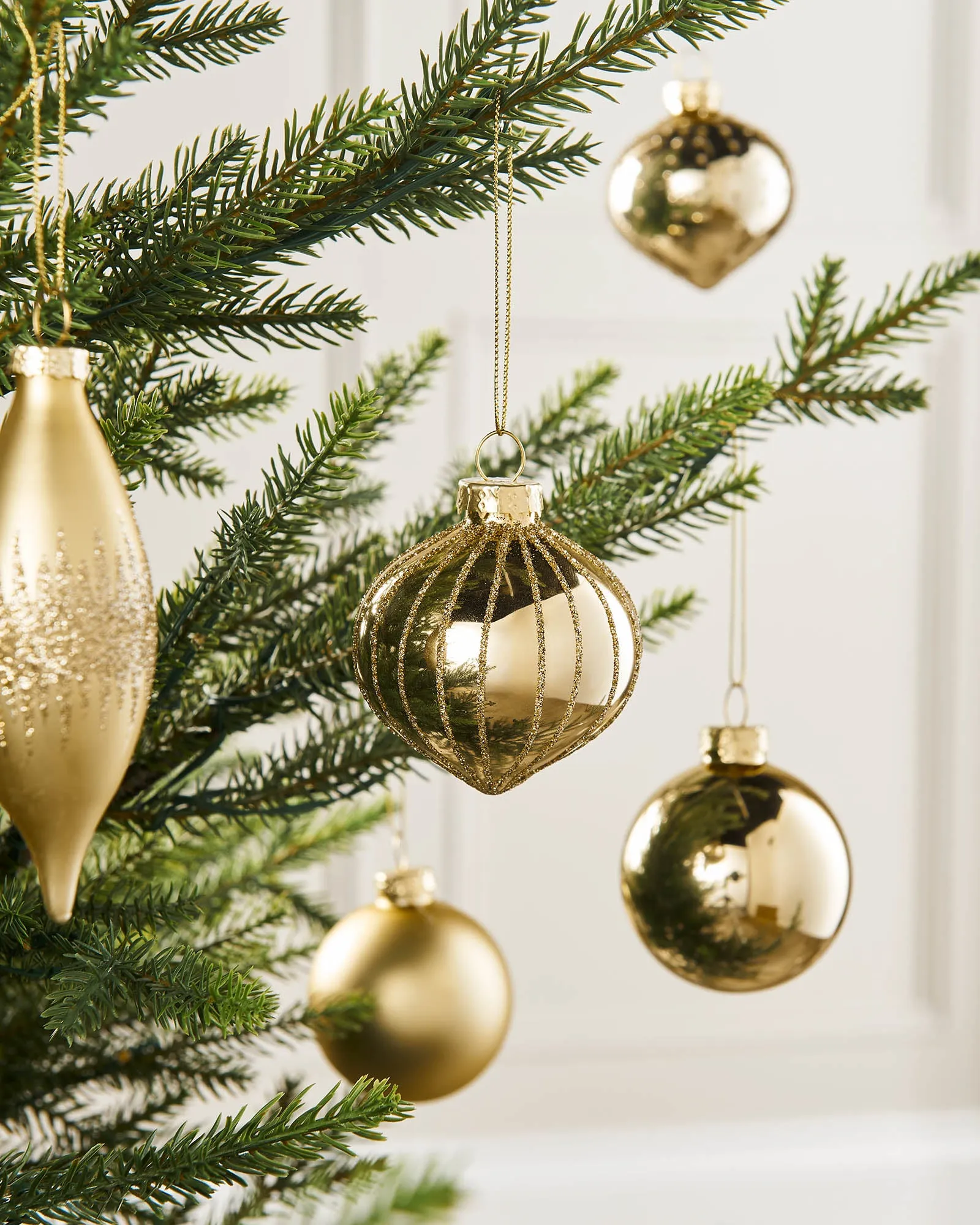 Pale Gold Glass Baubles, 20 Pack