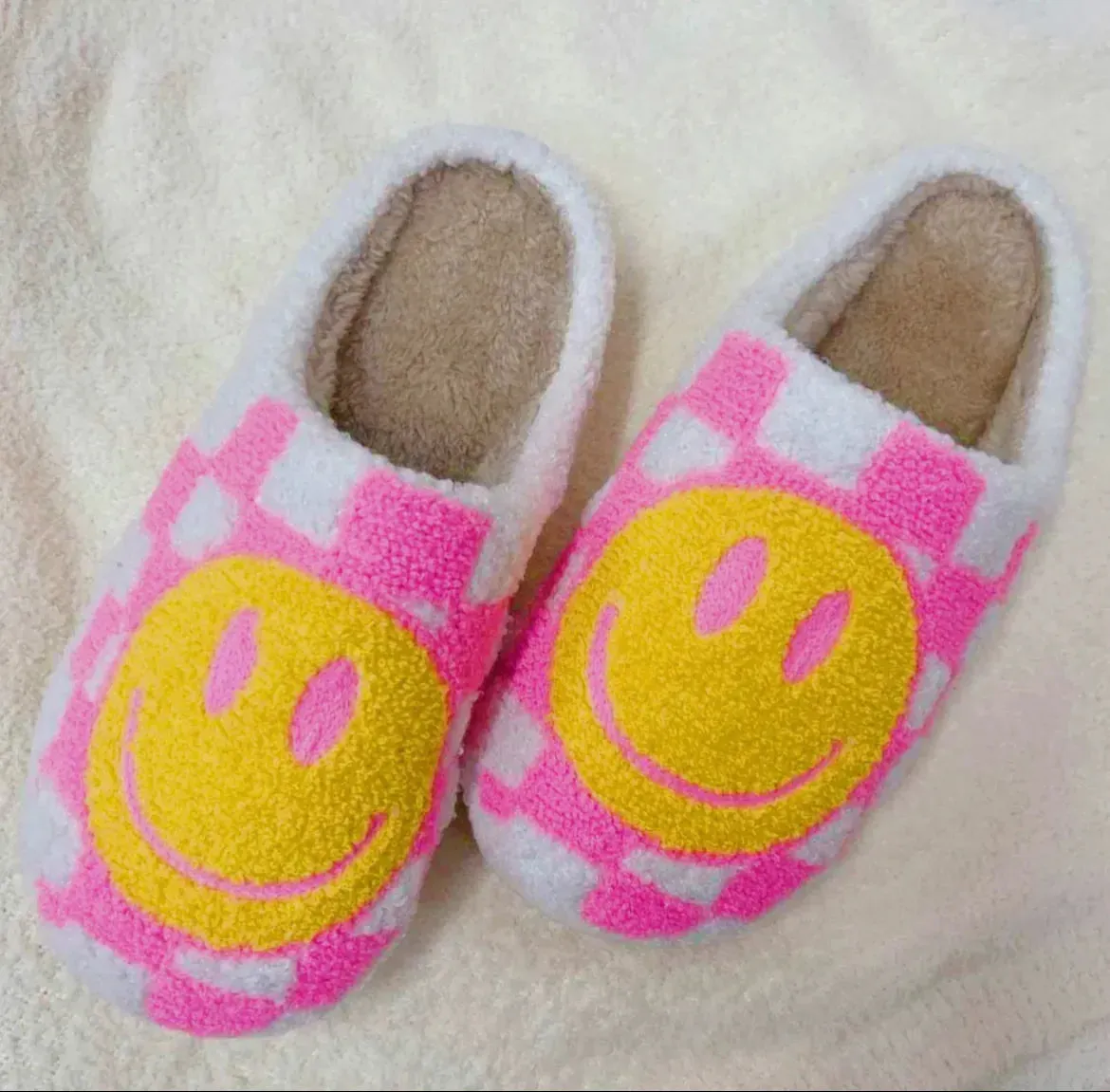 Pink Checkered Smiley Face Slippers